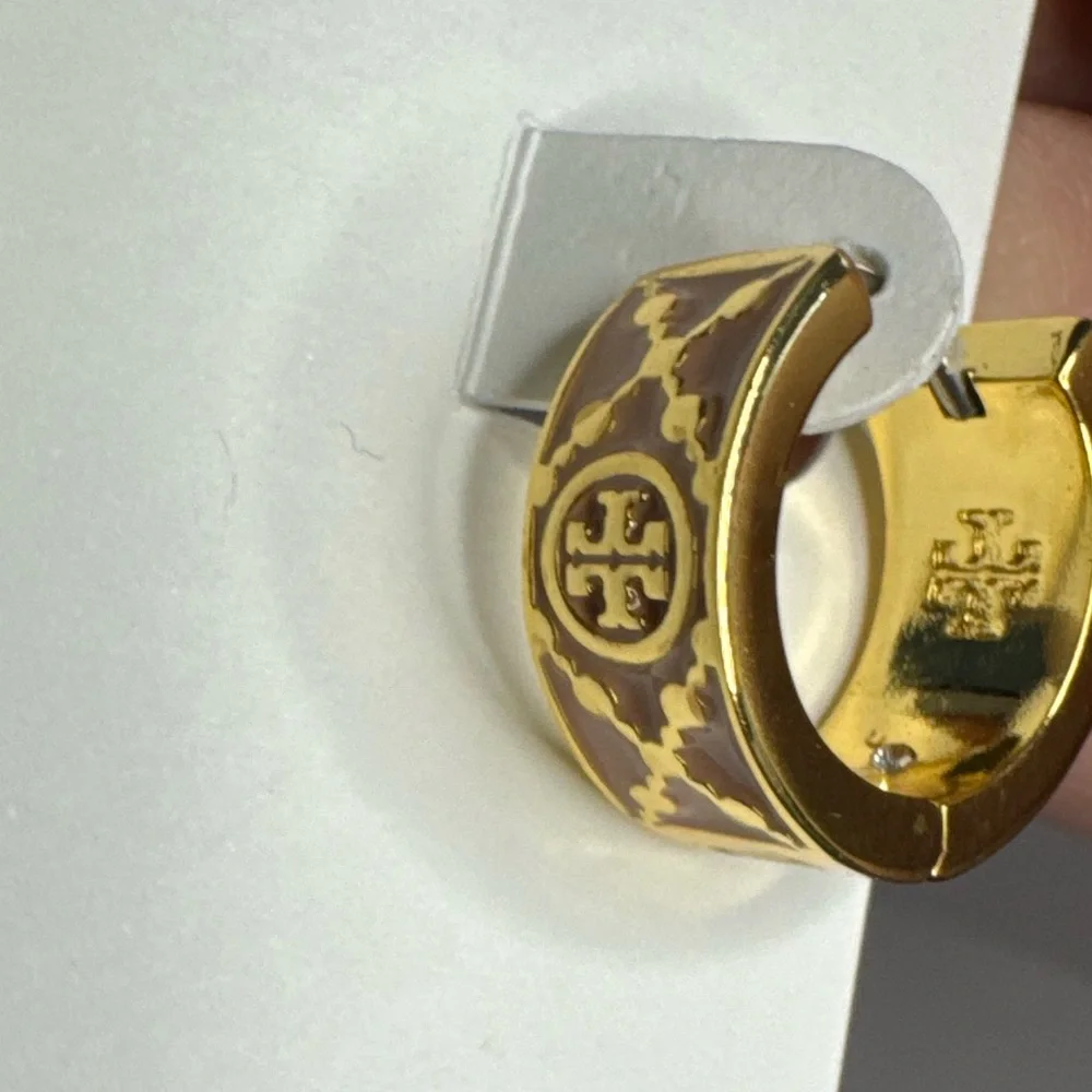 Tory Burch New Monogram Pink Enamel & Gold Plated Huggie Earrings - Picture 6 of 10